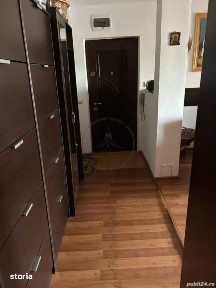 Apartament 2 camere decomandat etaj 2