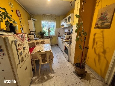 Vand apartament 3 camere Manastur
