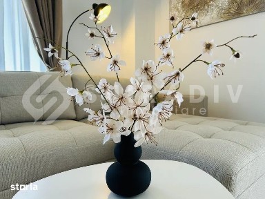 Apartament modern, prima inchiriere, parcare subterana- Intre Lacuri