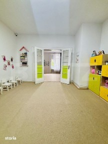 Casa 10 camere, 170 mp, zona Lunei