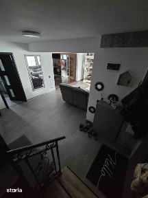 Vand casa in targoviste