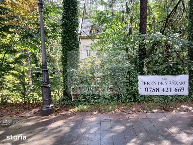 Propietate de vanzare- 3,313 mp Sinaia central! Teren si apartament!