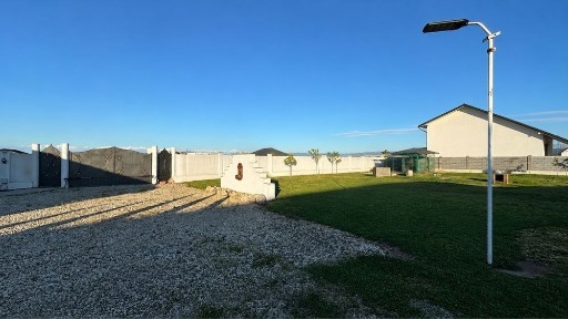 De vanzare casa + teren intravilan 935 mp Harman - Brasov