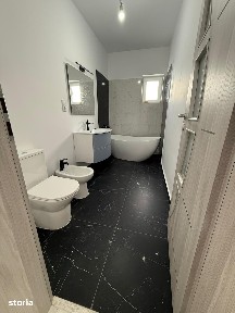 Apartament 3 camere, 2 băi | Predare la cheie (opțiune la alb)