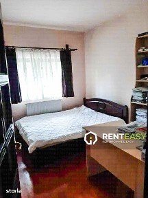 Apartament cu trei camere situat in zona Copou la vila