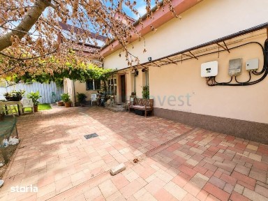 Casa de vanzare Oradea, zona Seleusului,5 min de Lotus Gaminvest V4681