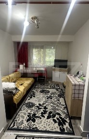 Apartament cu 2 camere, 45 mp, semidecomandat, zona Carpati 1