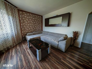 Vand ap. 3 camere, Zona 300 Billa, loc de parcare, Vedere spre Mures