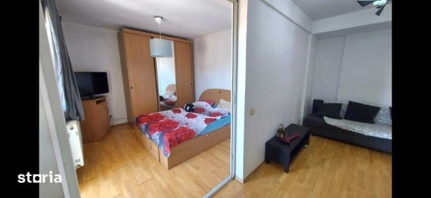 Vanzare apartament 2 camere