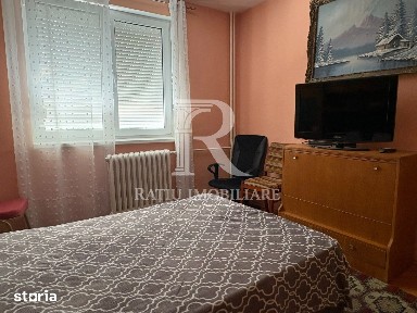 Apartament cu 3 camere | Etaj 1 | Bulevardul Dacia | Oradea
