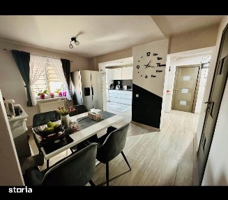 Apartament cu 4 camere - zona centrala