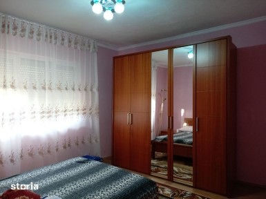 Casa de vânzare.