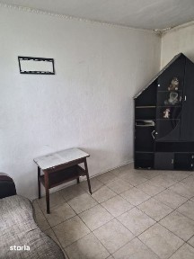 Inchiriez apartament micro19