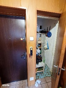 3 camere Titan Parc - Metrou