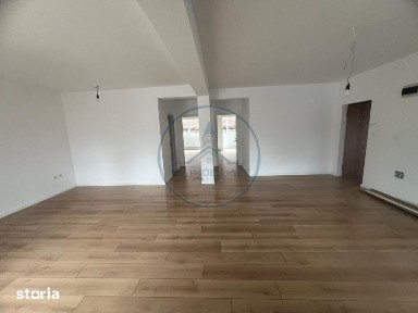 Apartament 3 camere, parter, 104 mp