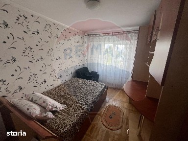 Apartament 4 camere b dul Garii