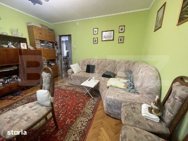 Apartament cu 4 camere, 73 mp, decomandat, zona Sfanta Vineri