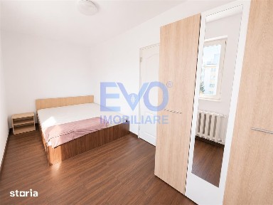 Apartament cu 3 camere, centrala termica, etajul 3, zona Tatarasi Iasi