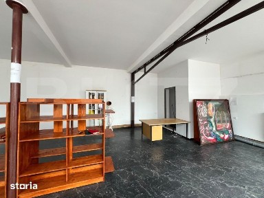 Spatiu comercial stradal, 70 mp, vitrina generoasa, vad comercial exce