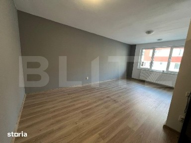 Apartament 2 camere, 43 mp, nemobilat, parcare, zona Eroilor