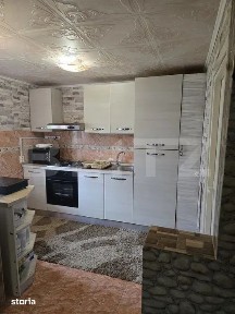 Casa 70 mp, teren 1.400 mp si anexa 100 mp, zona Faragau