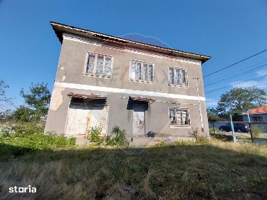 Casă / Vilă de vânzare in Bucovat, Sarbatoarea