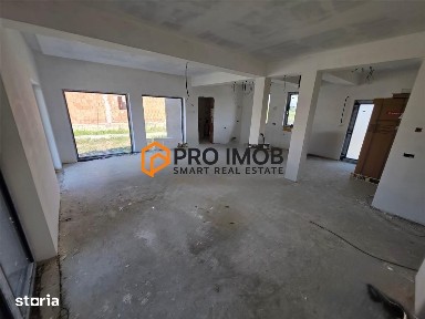 Case noi tip parter zona Campineanca
