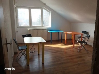 Vila 9 camere, Uverturii, curte mare, ideal gradinita sau ateliere