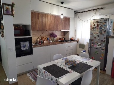 Apartament de vanzare 2 camere 49 mp zona Floresti Cetatii