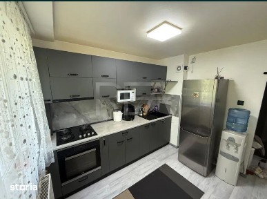 2 camere decomandat | 50 mp | Parcare + Boxa | Bloc anvelopat