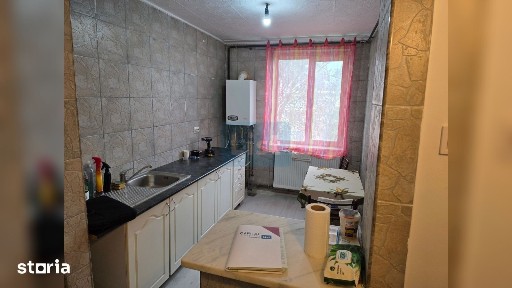 Vând apartament 2 camere, Craiovei