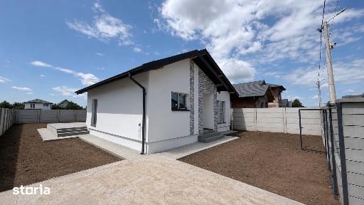 Casa Individuala - 4 camere - 2 bai - 343mp teren