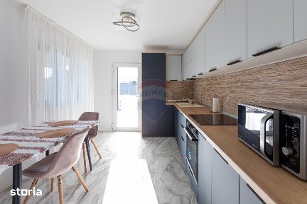 Casă / Vilă nouă, 5 camere, design luxos, teren 1000 mp