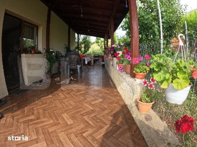 Casa individuala de 130 mp cu 691 mp teren in Dezmir intr-o zona aeris