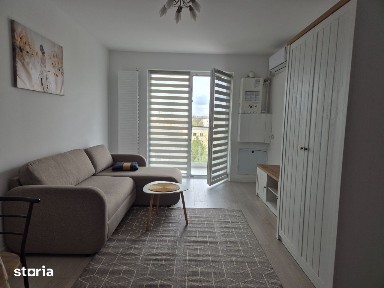 Bdul Bucuresti, nou, ap 2 camere cu centrala si AC, 450 euro, et 4/9
