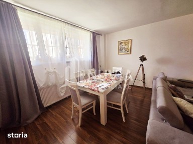 Apartament cu 3 camere,decomandat,102 mp utili,cu gradina,Cetate