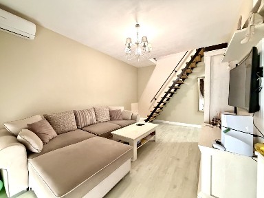 Apartament cu 4 camere, pe 2 nivele, 100 mp utili - Dumbravita