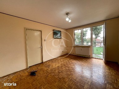 Apartament de vânzare cu 2 camere în zona Rogerius, Oradea