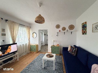 De vânzare casa Nicolae Balcescu,judetul Constanta,teren 2300 mp.