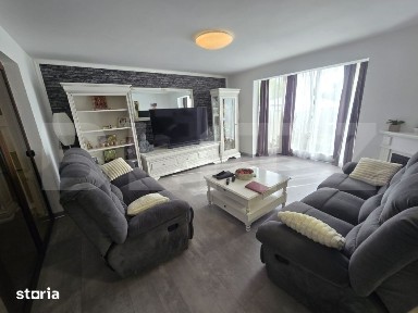 Casa la cheie, 4 camere, 160 mp, zona Priseaca