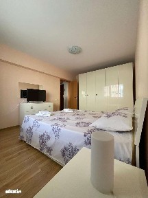 Apartament 2 camere decomandat, Tractorul