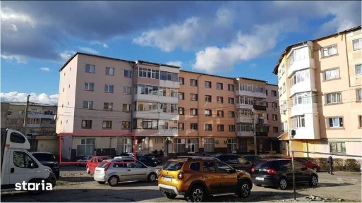 Vand Spatiu Comercial - Zona Balada (Visoi)