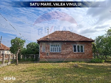 Casă cu teren 5.447 mp și dublu acces | Valea Vinului