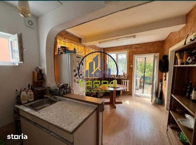 Casa 6 camere de inchiriat pentru muncitori in Alba Iulia cartier Ceta