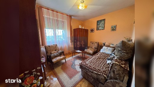 FARA COMISION! Apartament 2 camere, decomandat, zona HOTEL ROYAL