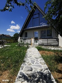 Vila in stil A-Frame, incalzire in pardoseala, panouri fotovoltaice, M