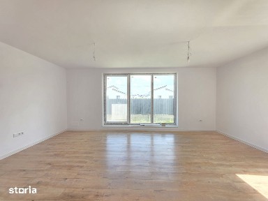 Casa individuala finalizata, P+E, teren 300mp, Sanpetru