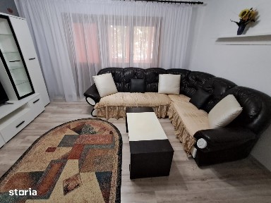 Apartament 3 Camere 2 Bai Etaj 1 zona Lipovei 480 euro