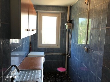 Inchiriez apartament 2 cameee