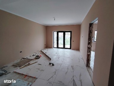 Duplex individual - dormitor la parter - personalizare interioara